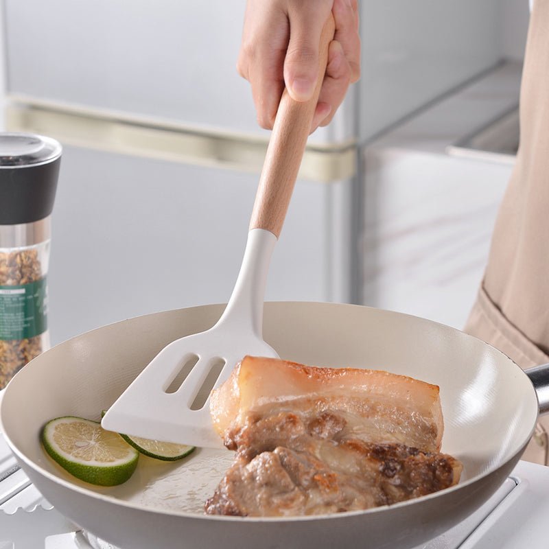 Kit Royale Cozinha sem Bactérias: 19 Utensílios de Silicone Premium Anti-Risco e Antibacteriano + Brinde Exclusivo